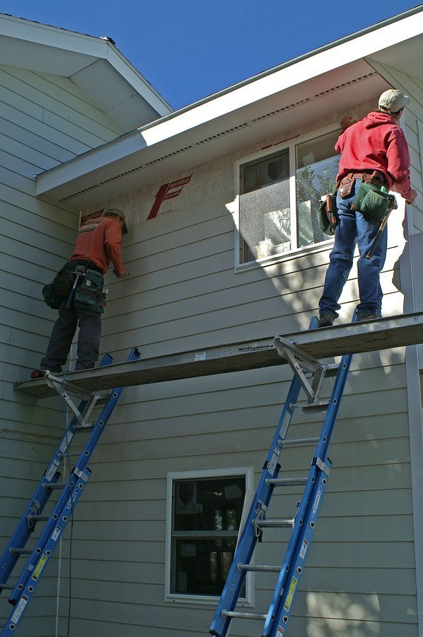 Why Hiring a Professional Siding Installer is Essential Siding